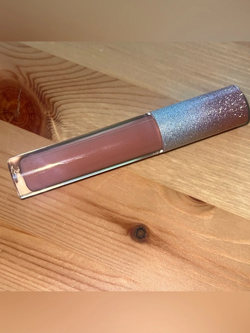 BeBella Cosmetics Lip Gloss in Level Up